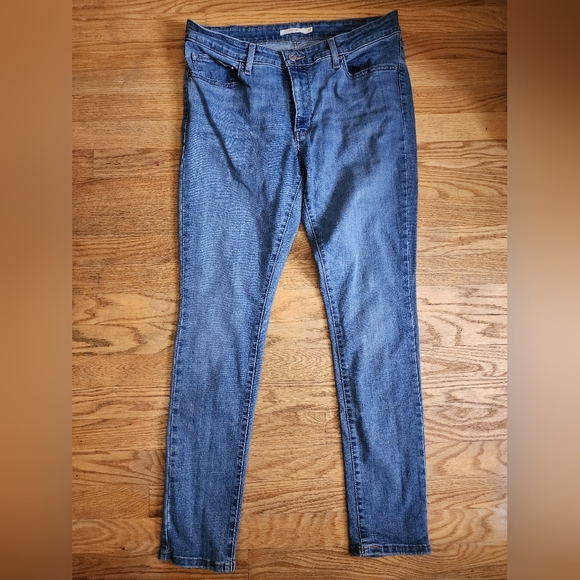 Levi's 711 Skinny - Picture 2 of 3